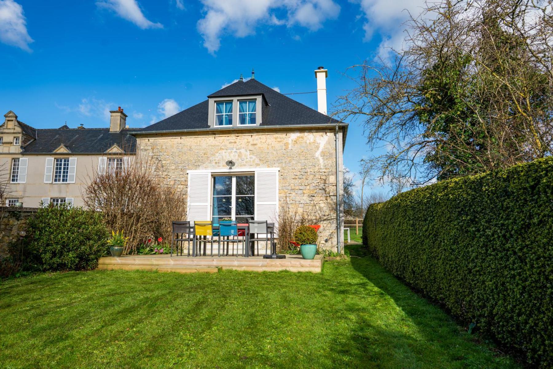 Le Pavillon Du Manoir De Conjon Villa Crouay Eksteriør bilde